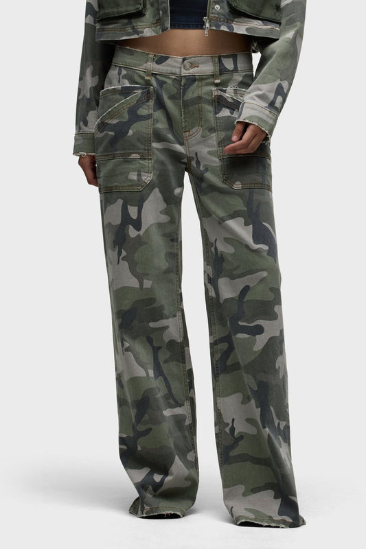 Rylee Camo Loose Straight