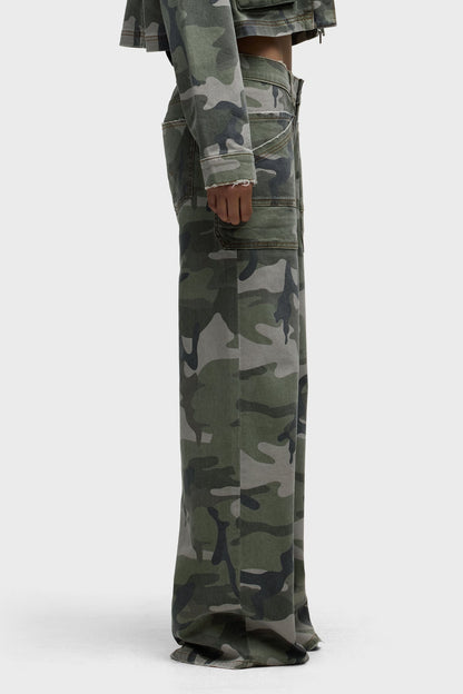 Rylee Camo Loose Straight